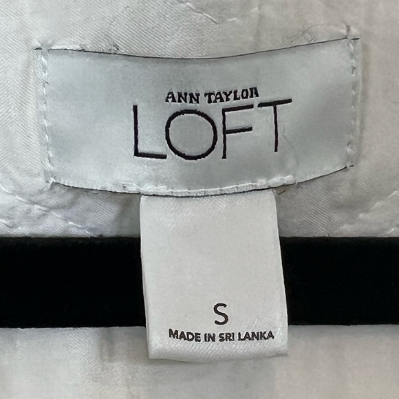 LOFT Cream Corduroy Hooded Vest w Detachable Faux Fur Trim | Size Small - Picture 4 of 9